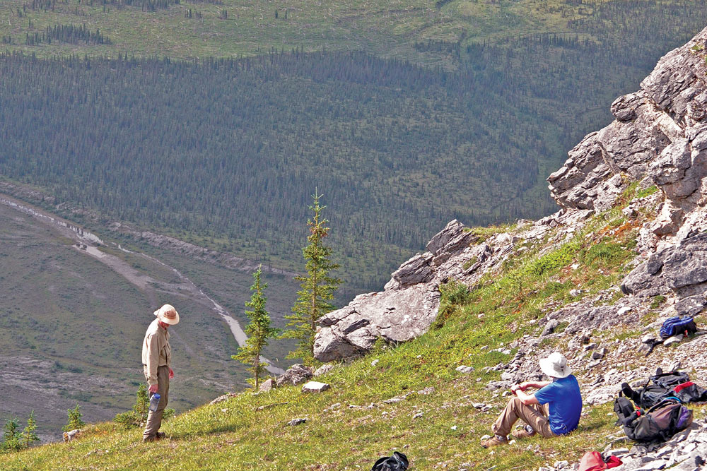 Wind River Canoeing | Nahanni River Adventures