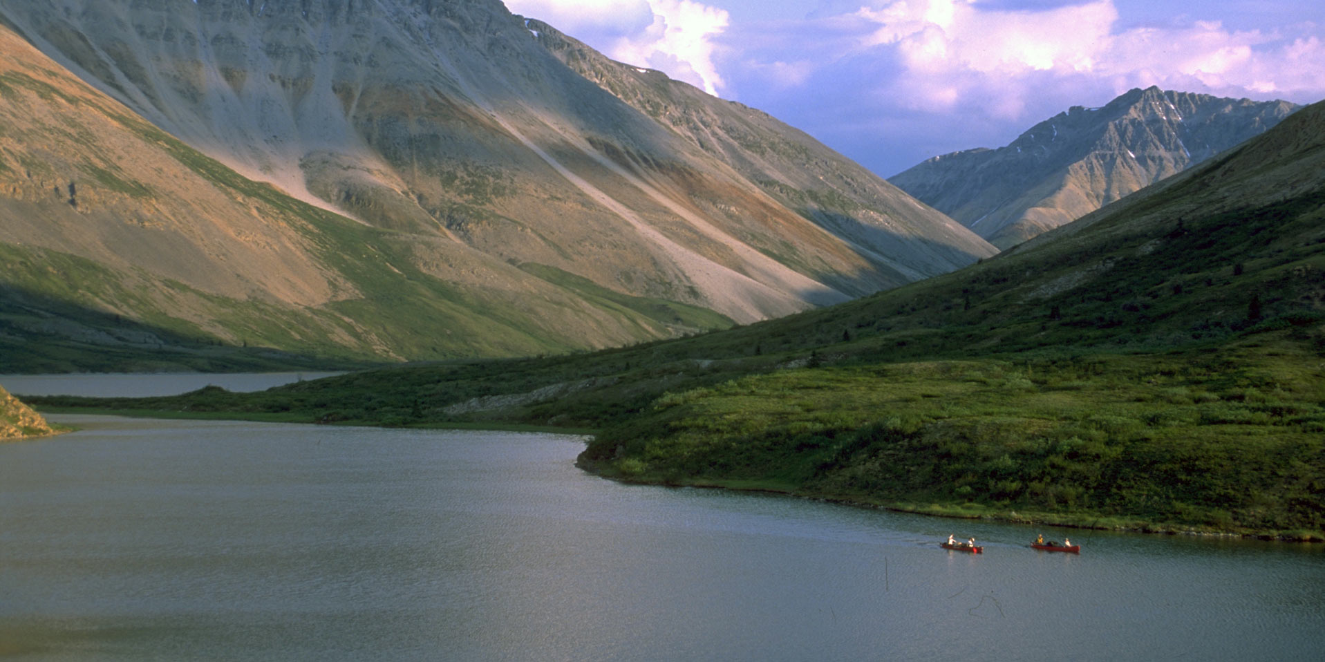 wind river, canada; canoeing canadian river expeditions