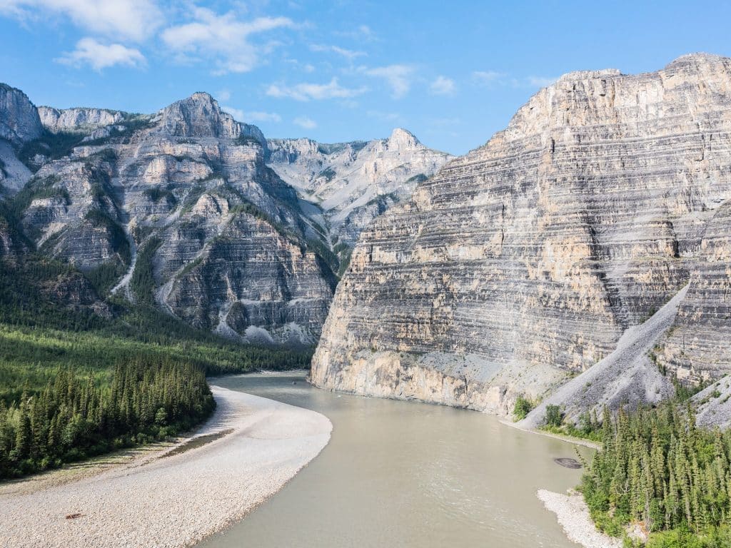 Region_Nahanni_FeatureSlideshow_3