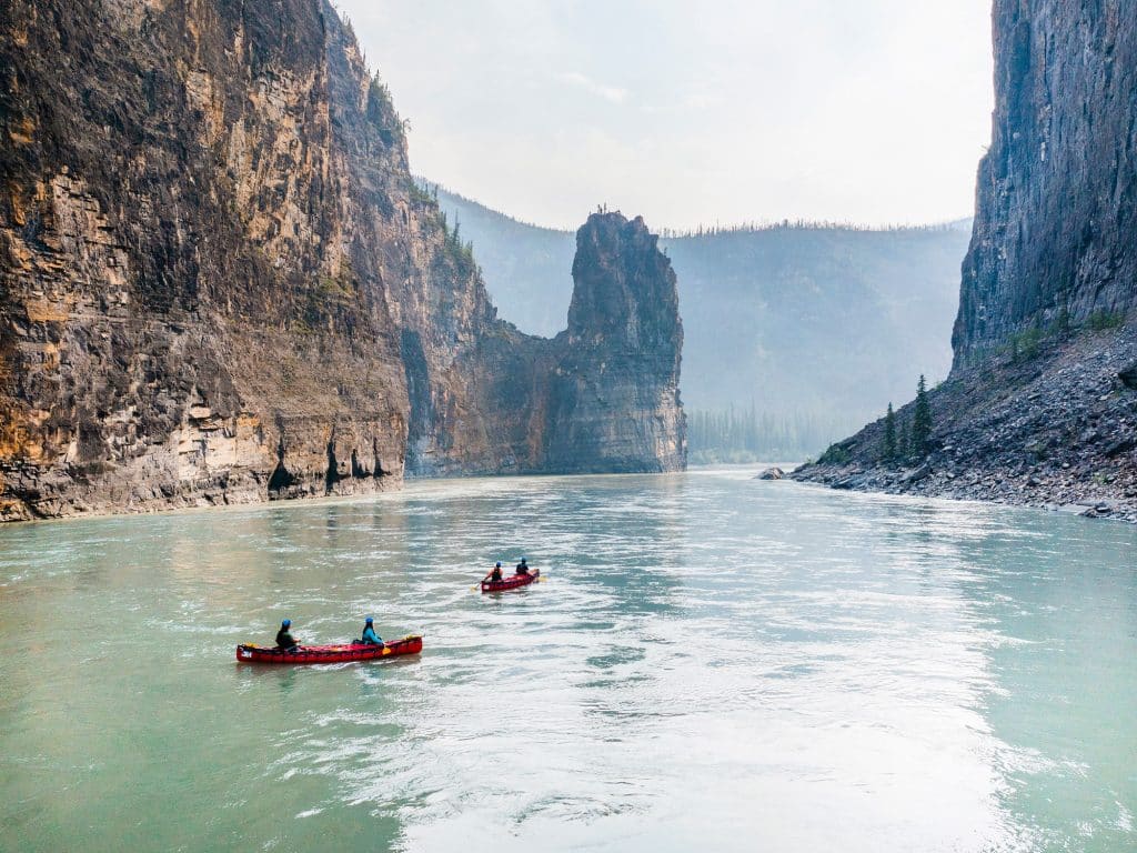 Region Nahanni Hero